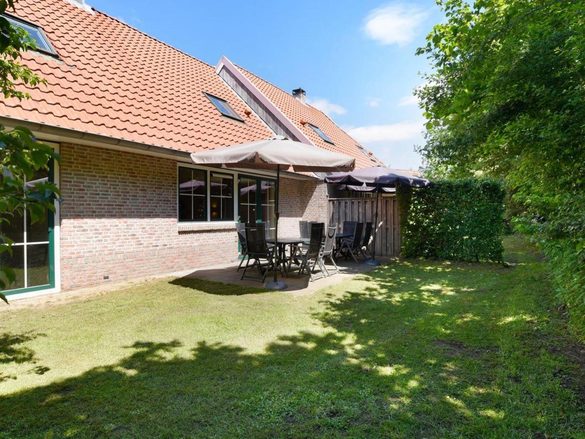 Landal Landgoed De Hellendoornse Berg Hotell Haarle Exteriör bild