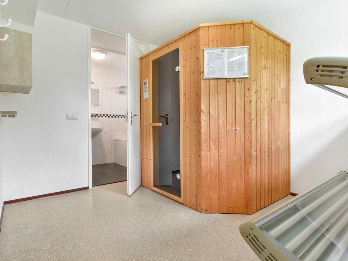 Landal Landgoed De Hellendoornse Berg Hotell Haarle Exteriör bild