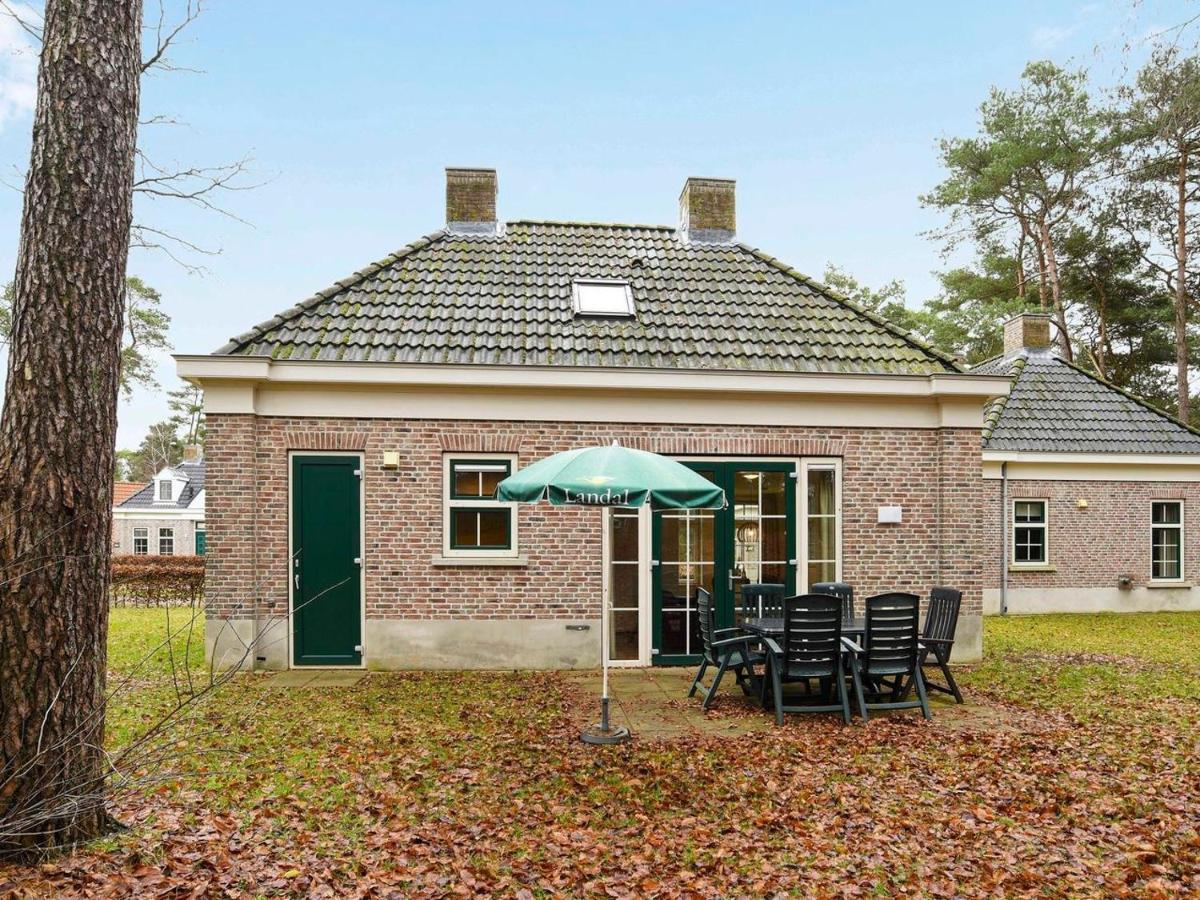 Landal Landgoed De Hellendoornse Berg Hotell Haarle Exteriör bild