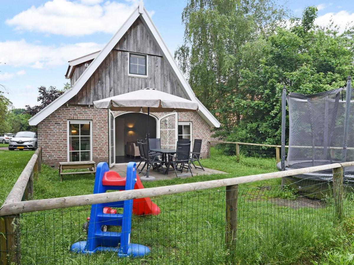 Landal Landgoed De Hellendoornse Berg Hotell Haarle Exteriör bild