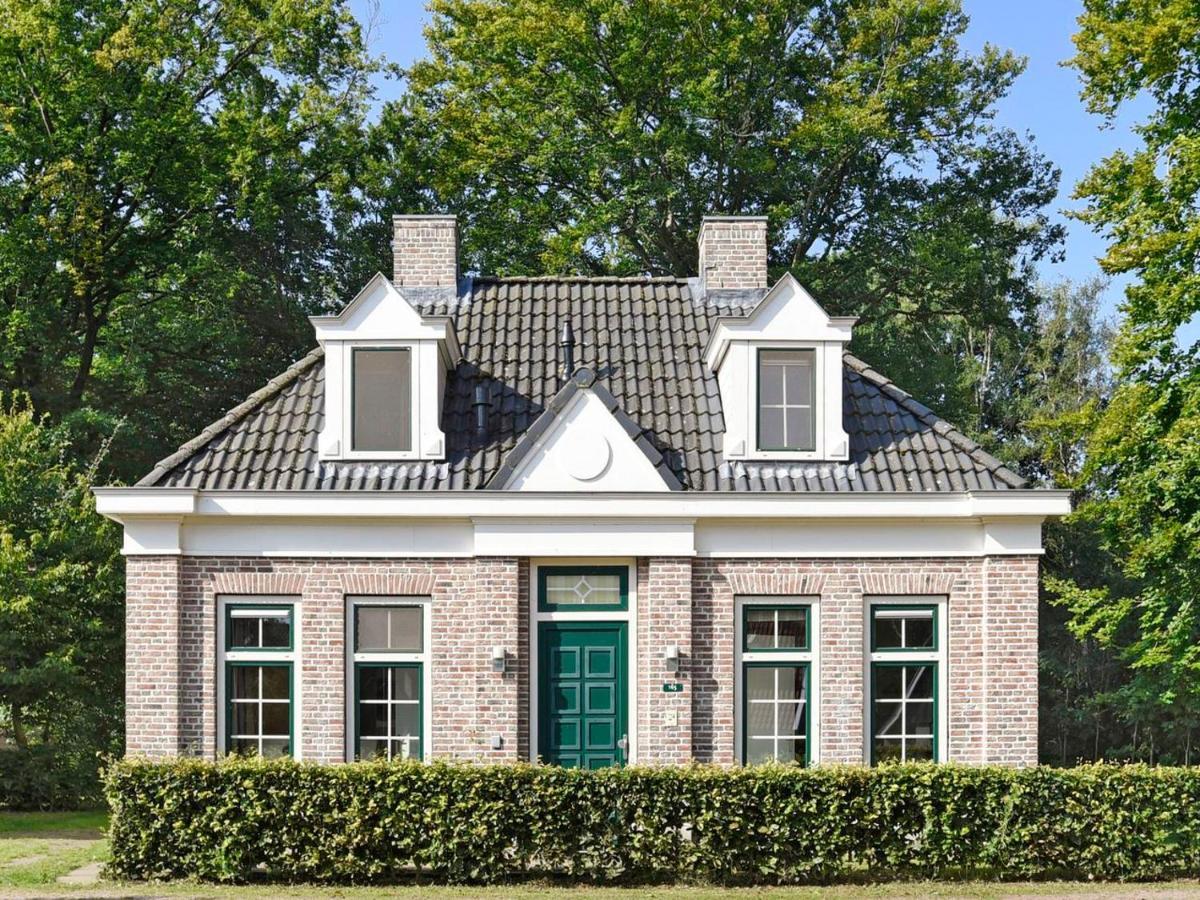 Landal Landgoed De Hellendoornse Berg Hotell Haarle Exteriör bild
